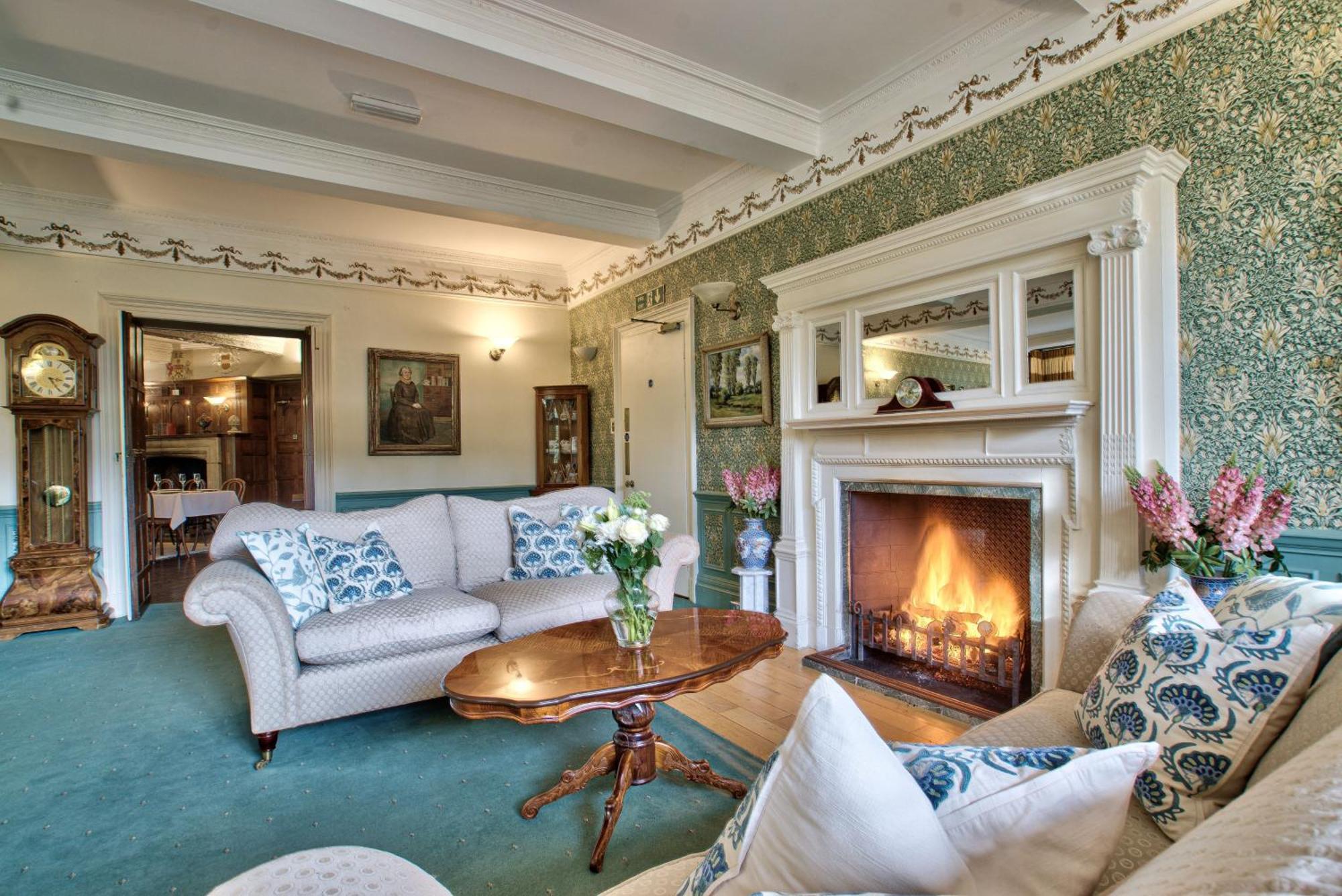 Вилла Caer Beris Manor By Group Retreats Билт-Уэлс Экстерьер фото