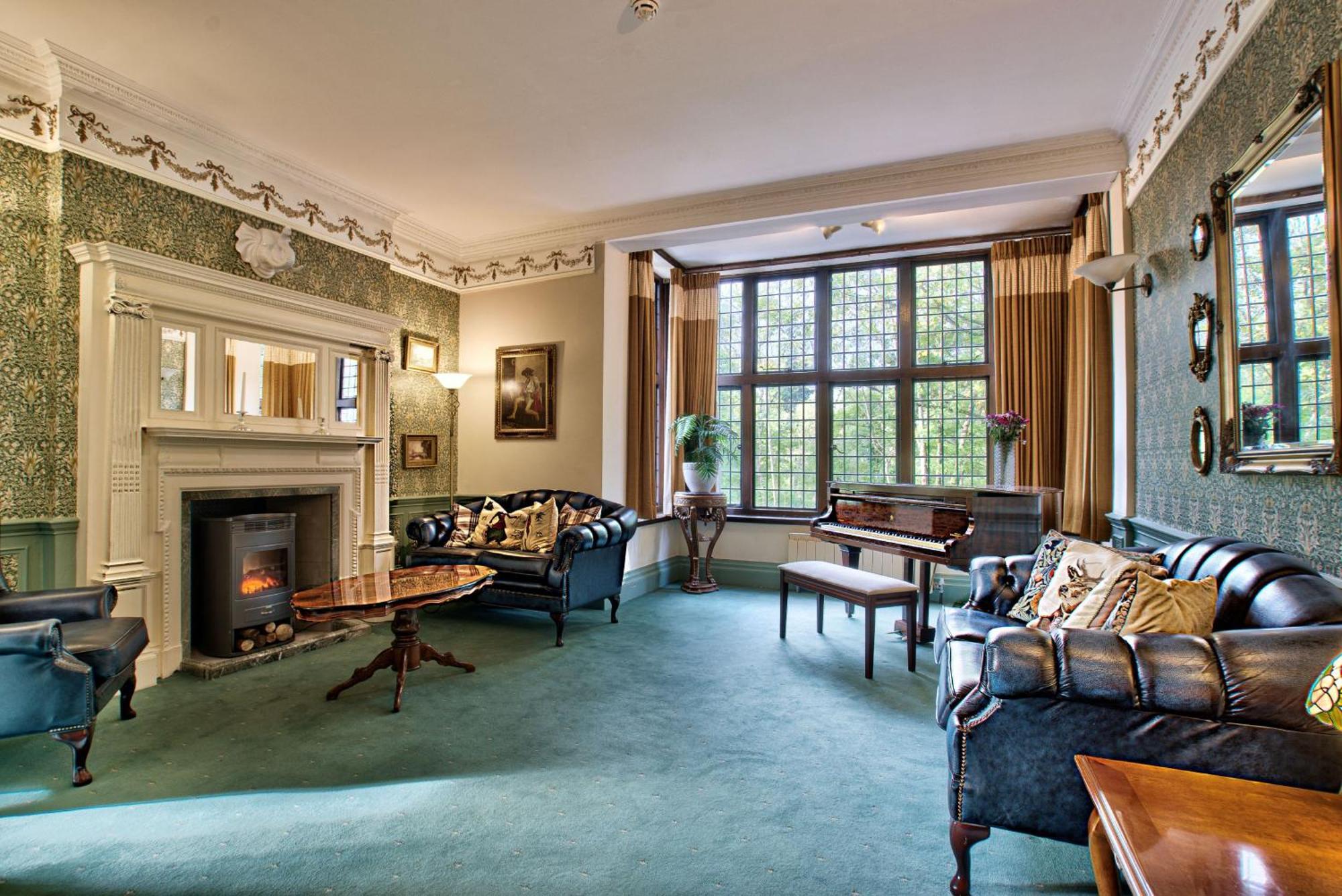 Вилла Caer Beris Manor By Group Retreats Билт-Уэлс Экстерьер фото